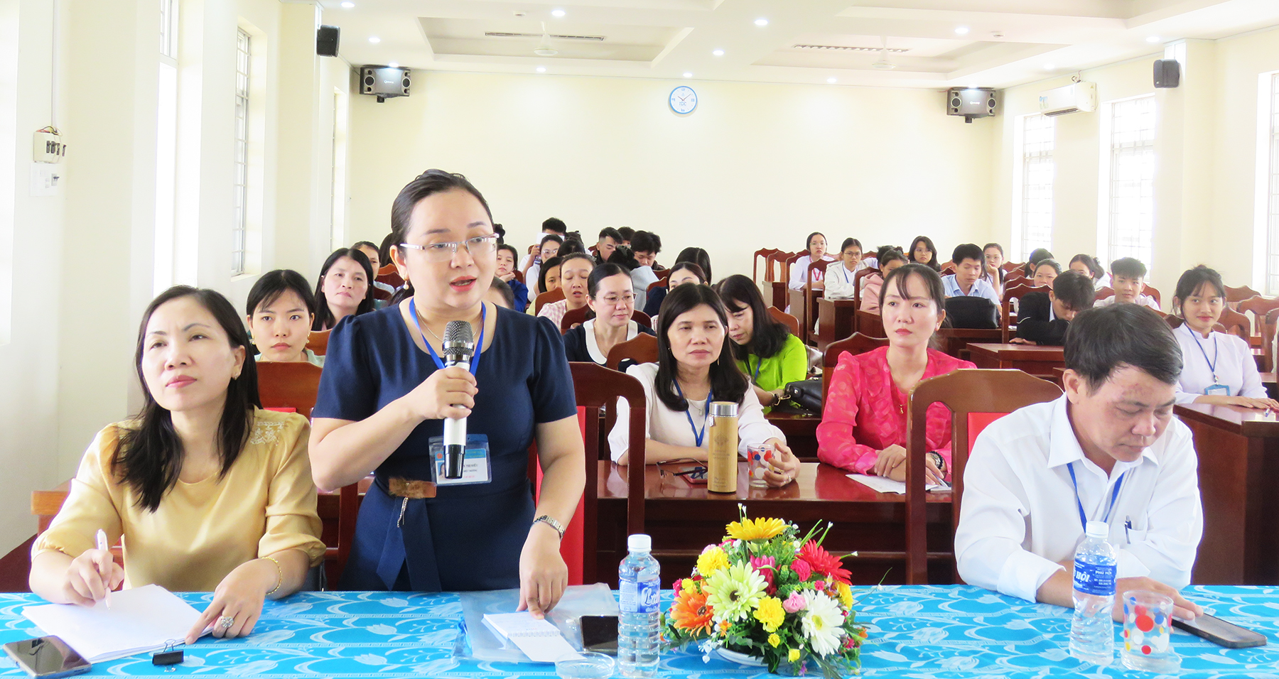 Dừng đột ngột dạy thêm trong trường làm ảnh hưởng tới tâm lý học sinh