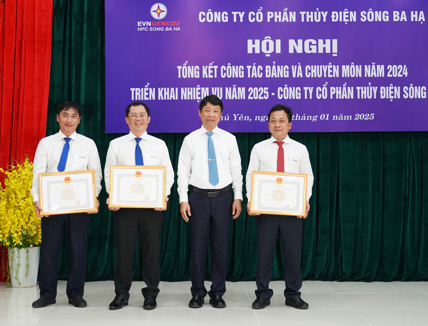 Công ty CP Thủy điện Sông Ba Hạ: : Xây dựng tổ chức Đảng vững mạnh, nâng cao chất lượng đảng viên
