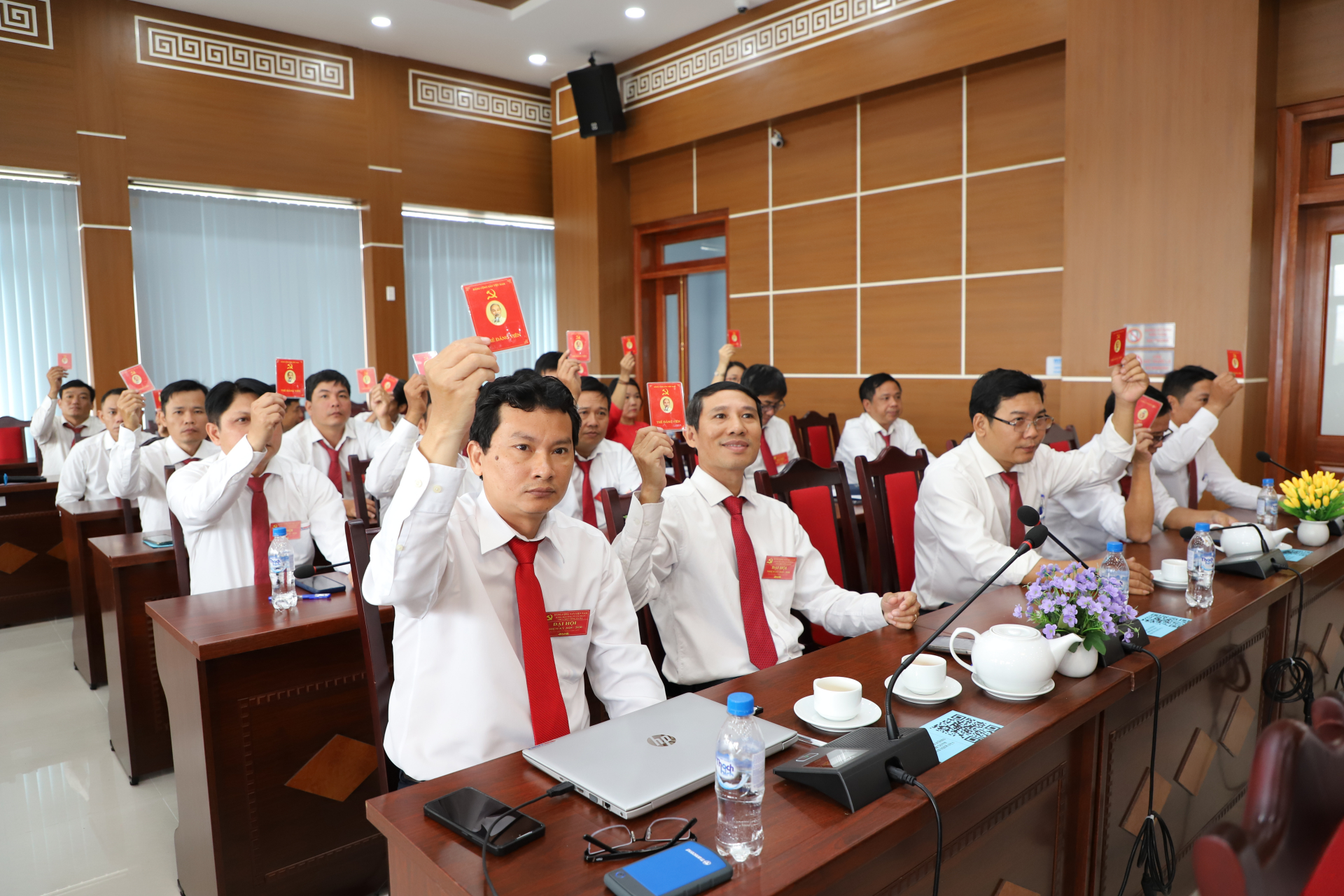 ĐẠI HỘI ĐẢNG BỘ CÔNG TY CP THỦY ĐIỆN SÔNG BA HẠ NHIỆM KỲ 2025-2030: Ông Vũ Hữu Phúc tiếp tục giữ chức Bí thư đảng ủy nhiệm kỳ 2025-2030