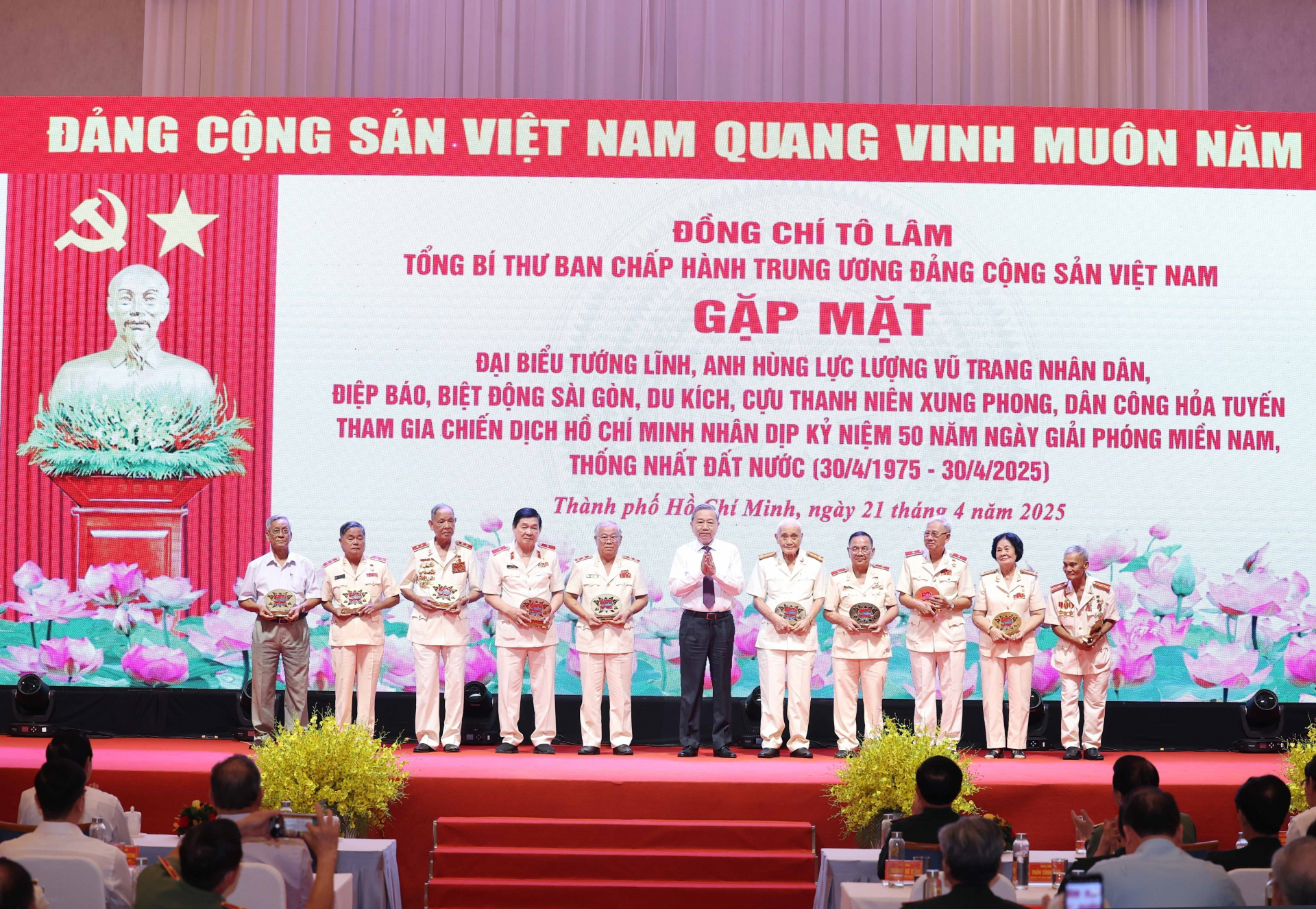 Khơi dậy tình yêu quê hương đất nước