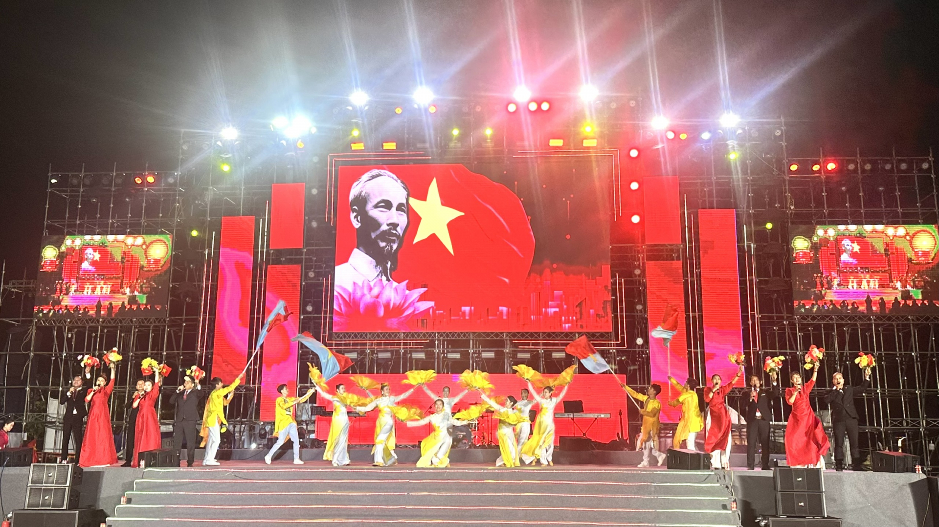 Kết nối tình hữu nghị bằng nghệ thuật