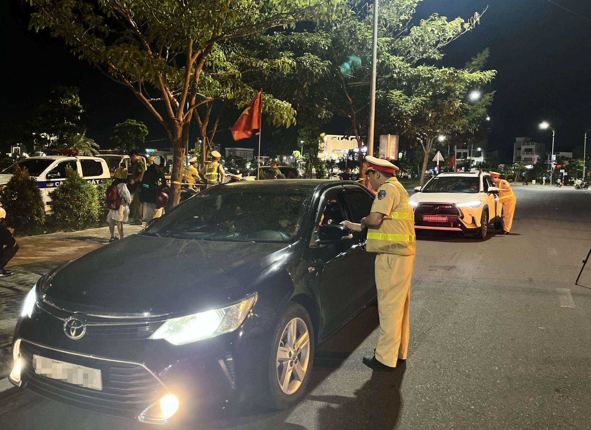 Nỗ lực đảm bảo an toàn giao thông dịp lễ 30/4