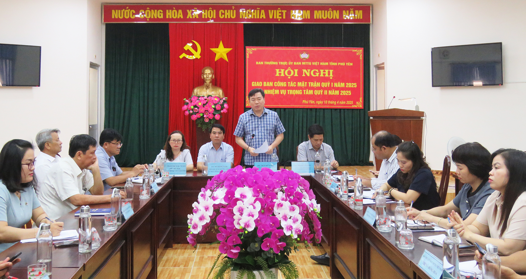 Làm tốt công tác tư tưởng khi sắp xếp tinh gọn bộ máy