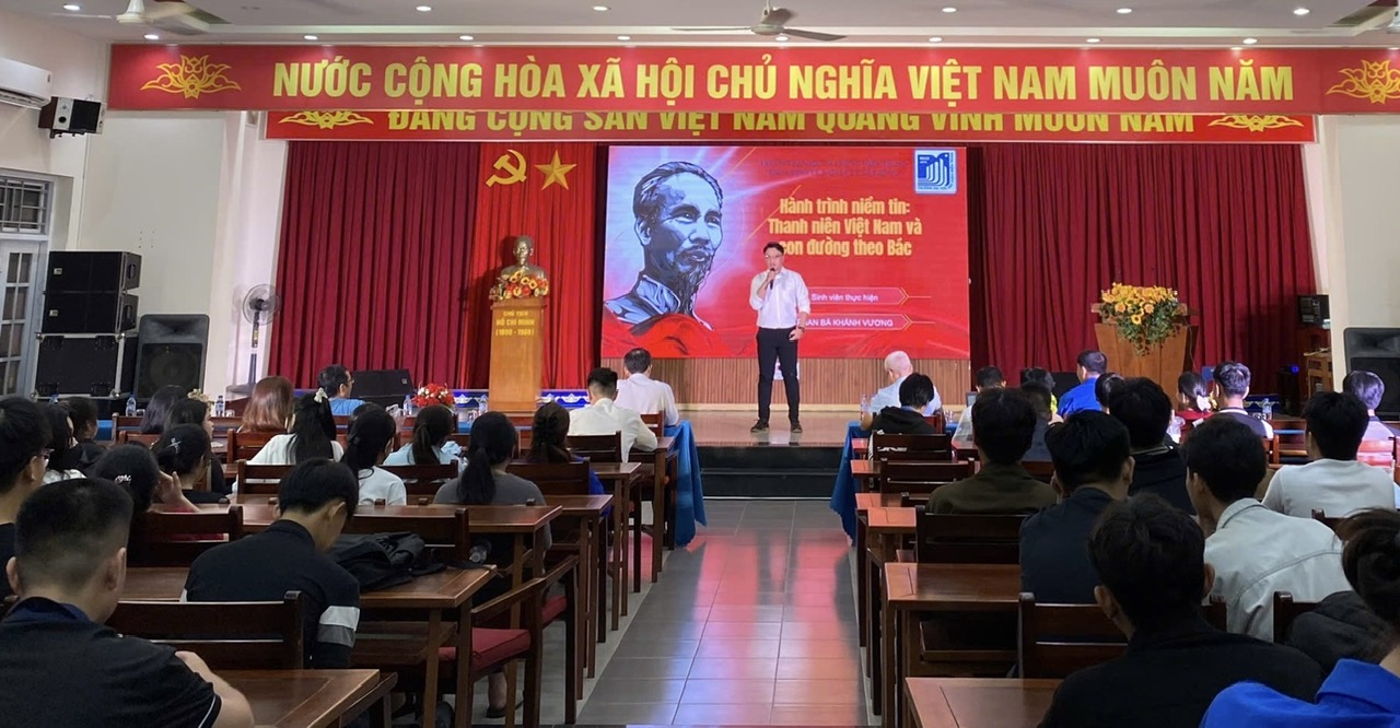 “BÁC HỒ VỚI THANH NIÊN - THANH NIÊN LÀM THEO LỜI BÁC”:Cuộc thi nhỏ, ý nghĩa lớn