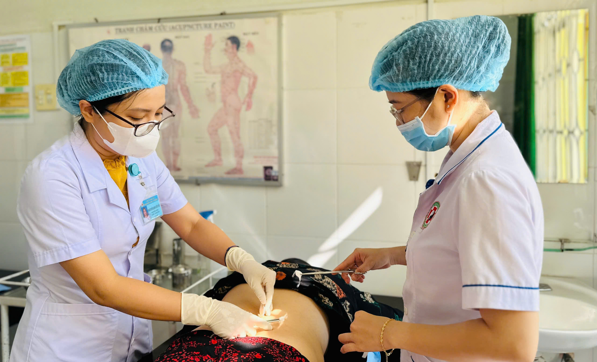 Đổ mồ hôi để người bệnh nở nụ cười