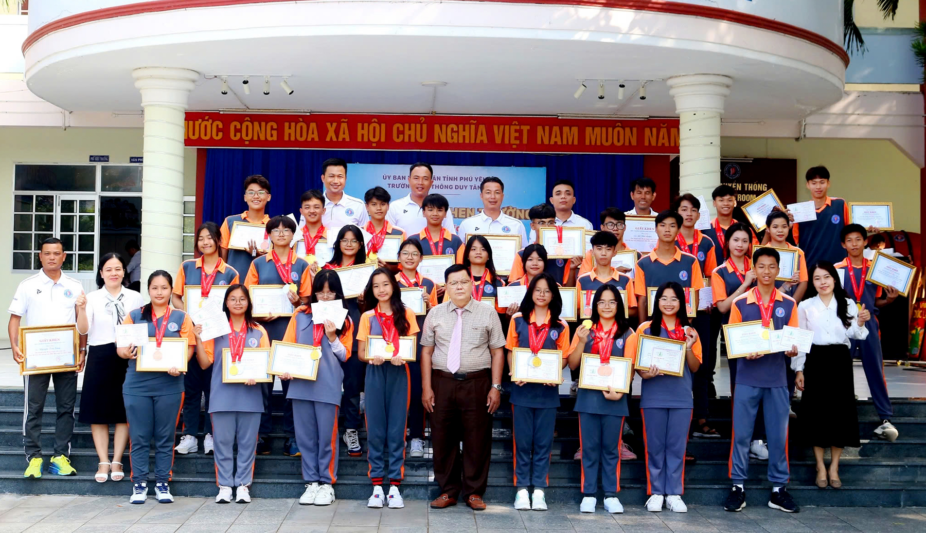 Xứng danh đơn vị dẫn đầu Giải thể thao học đường