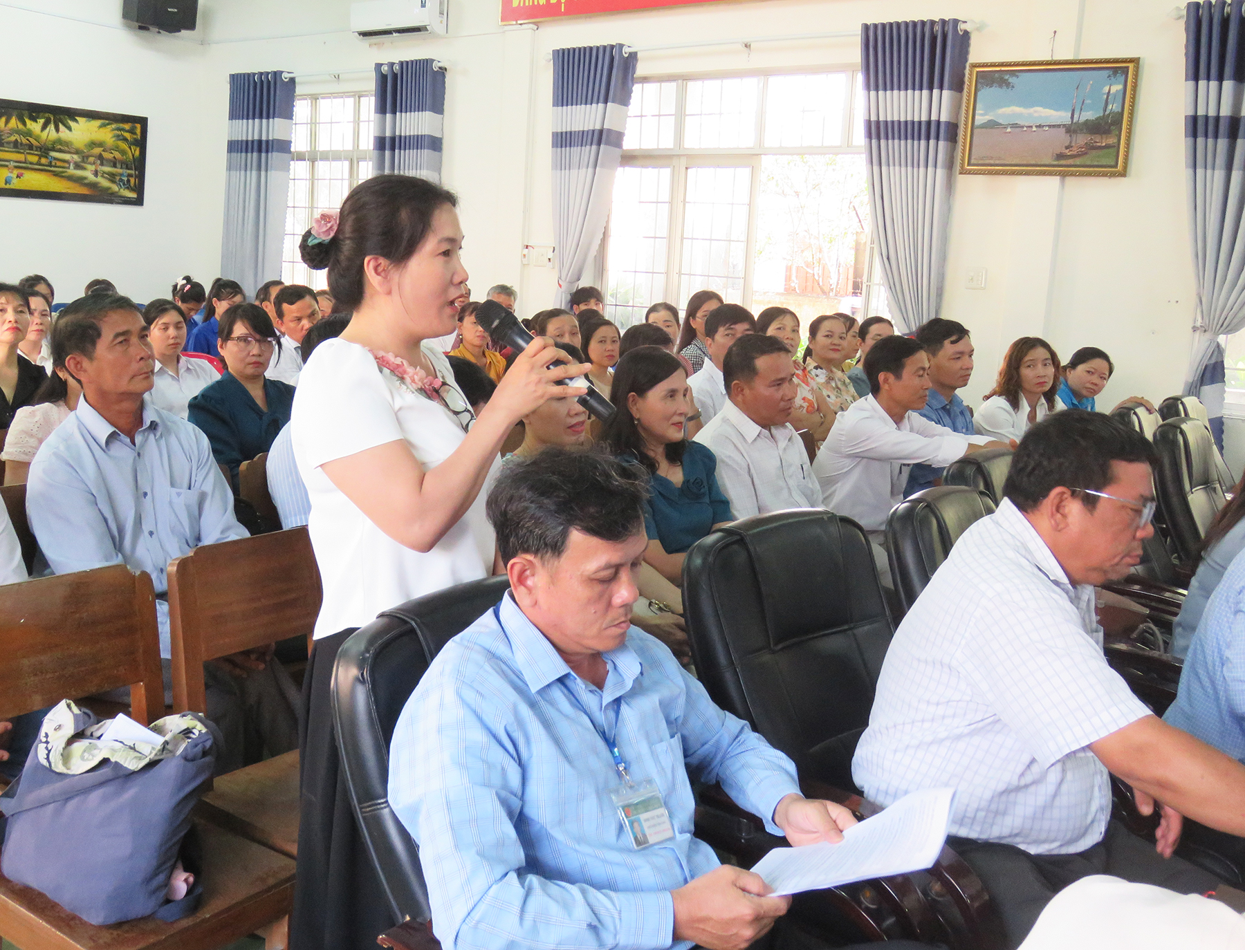 Không cấm dạy thêm, nhưng phải hạn chế tiêu cực