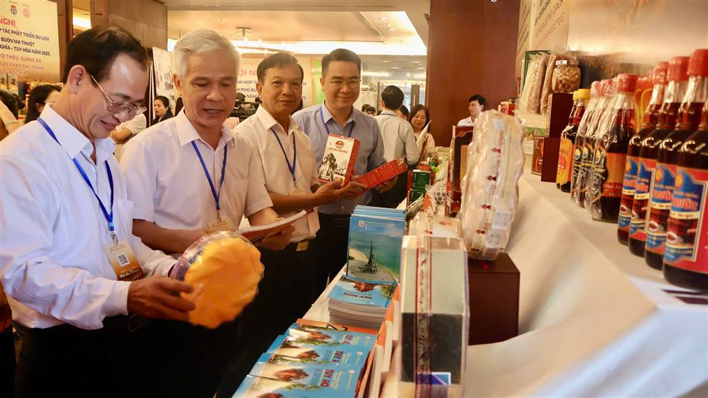 Hành trình kết nối các đô thị biển với Tây Nguyên