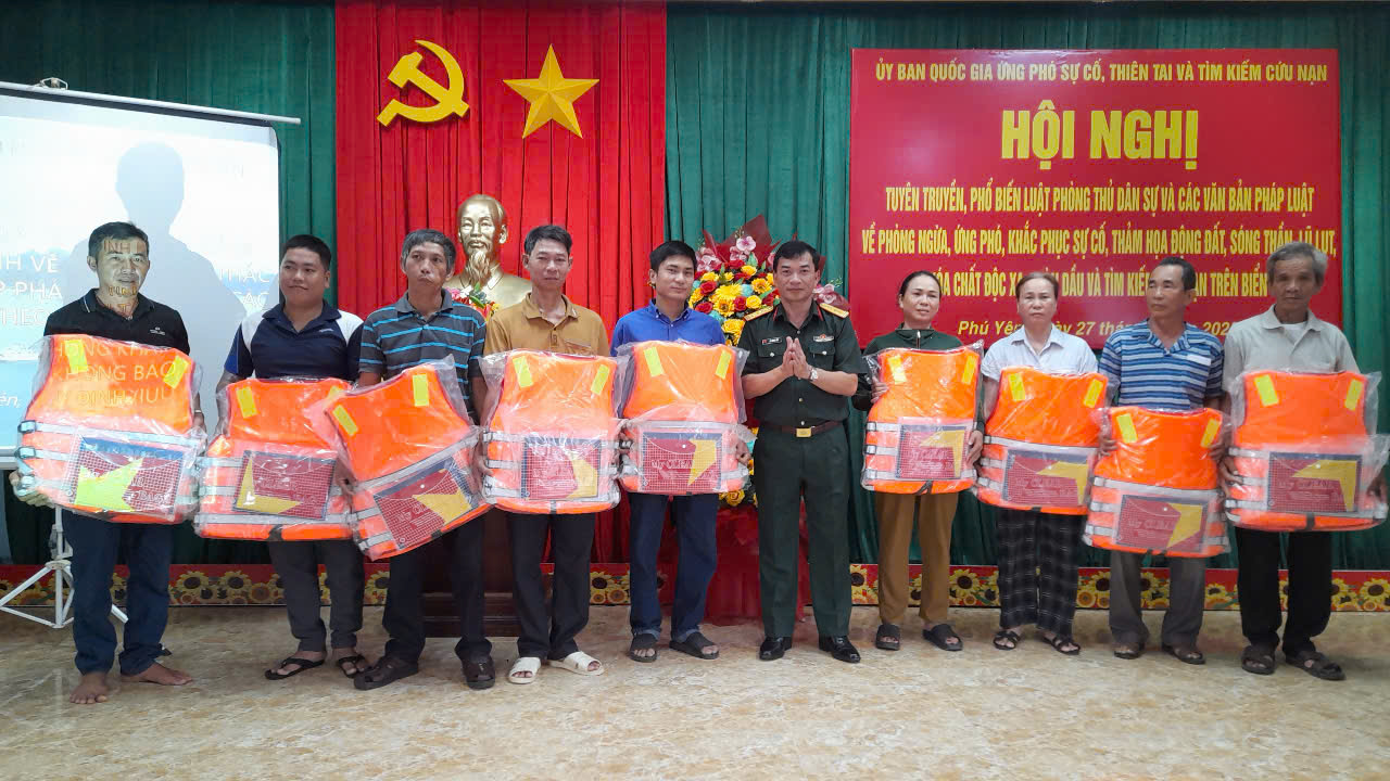 Tuyên truyền nâng cao năng lực ứng phó sự cố thiên tai