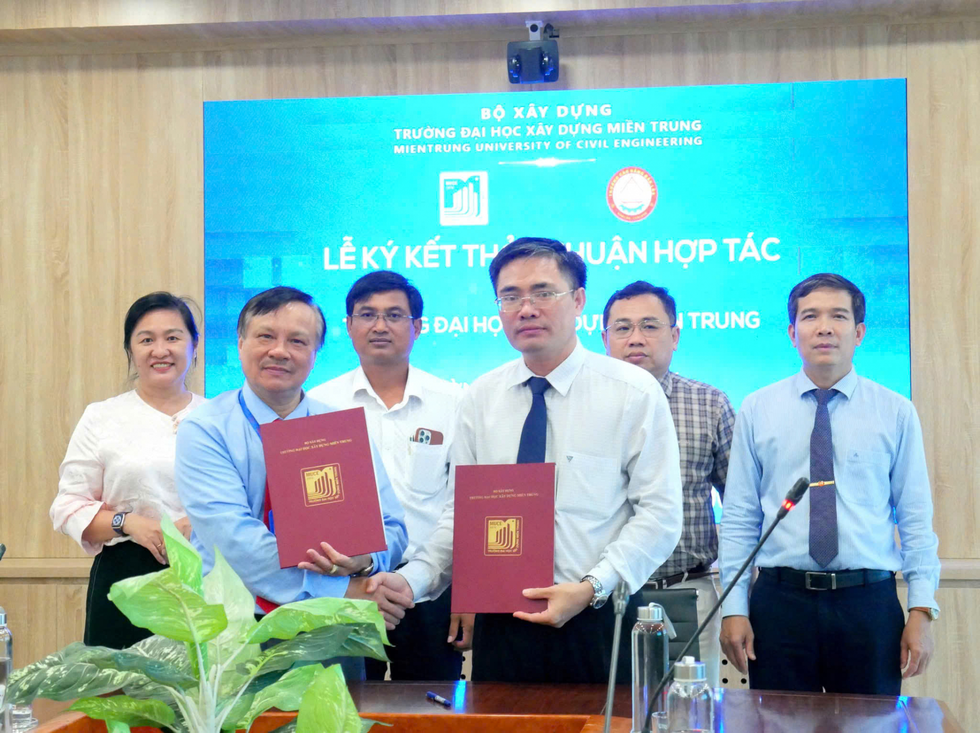 Hợp tác đào tạo giữa MUCE và Trường cao đẳng Đắk Lắk