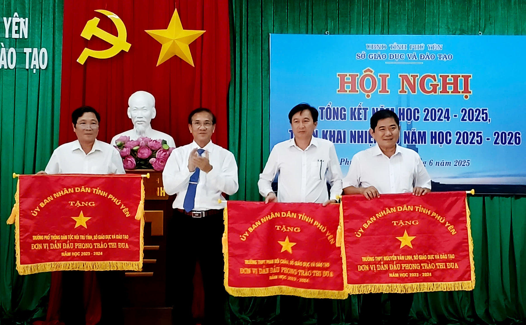 Tiếp tục rà soát, phát triển mạng lưới cơ sở giáo dục phù hợp với tình hình địa phương