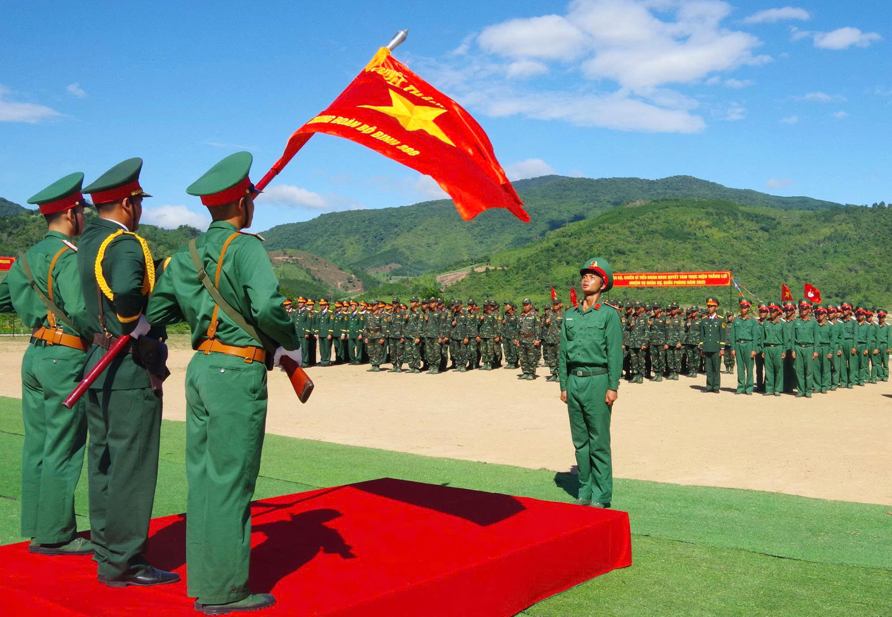 Sau 90 ngày vượt nắng thắng mưa