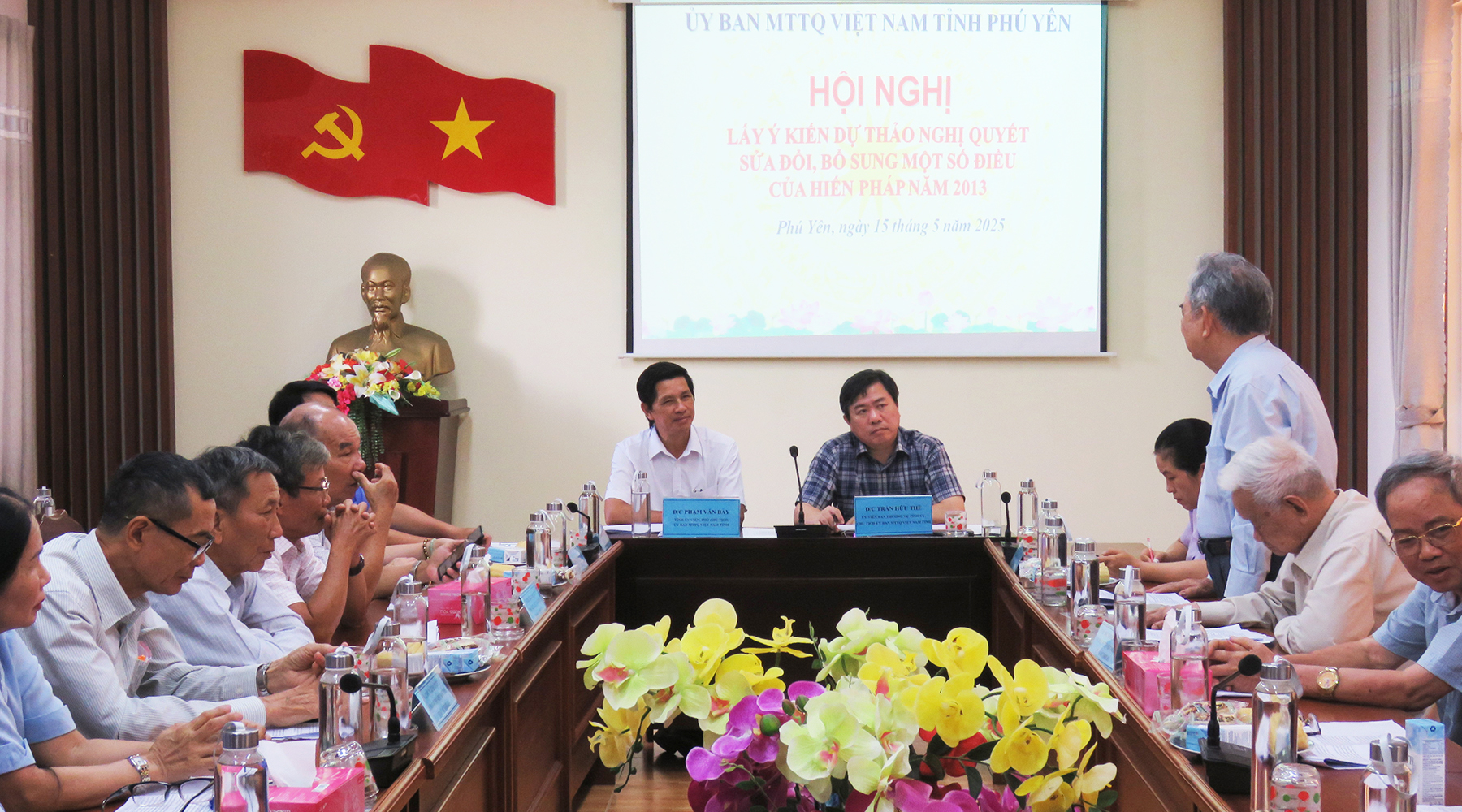 Tối ưu hóa hiệu quả giám sát, phản biện xã hội