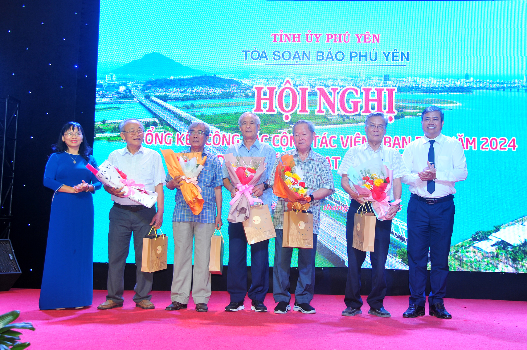 Phát huy tốt mạng lưới cộng tác viên, đáp ứng yêu cầu của báo chí đa phương tiện