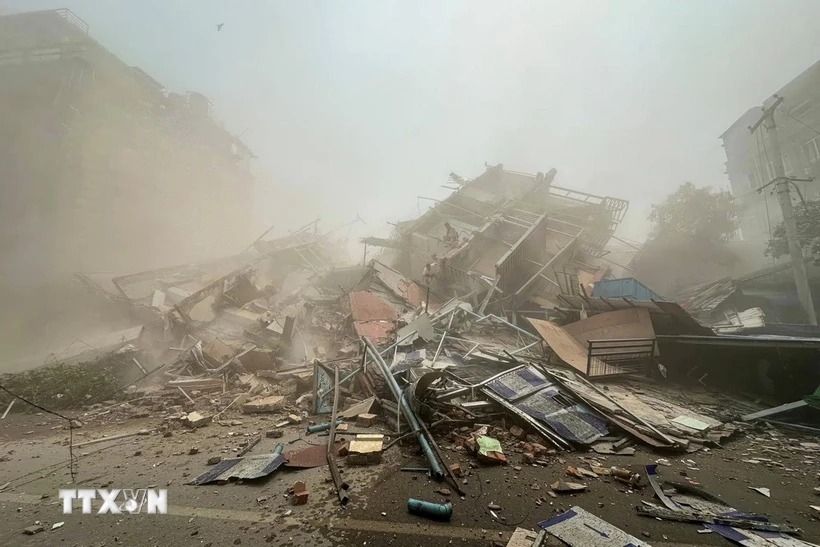 Động đất tại Myanmar: Thái Lan cử quân đội sang cứu trợ nước láng giềng