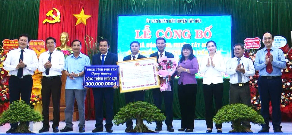 Tự hào truyền thống cách mạng, quyết tâm xây dựng huyện Tây Hòa ngày càng phát triển