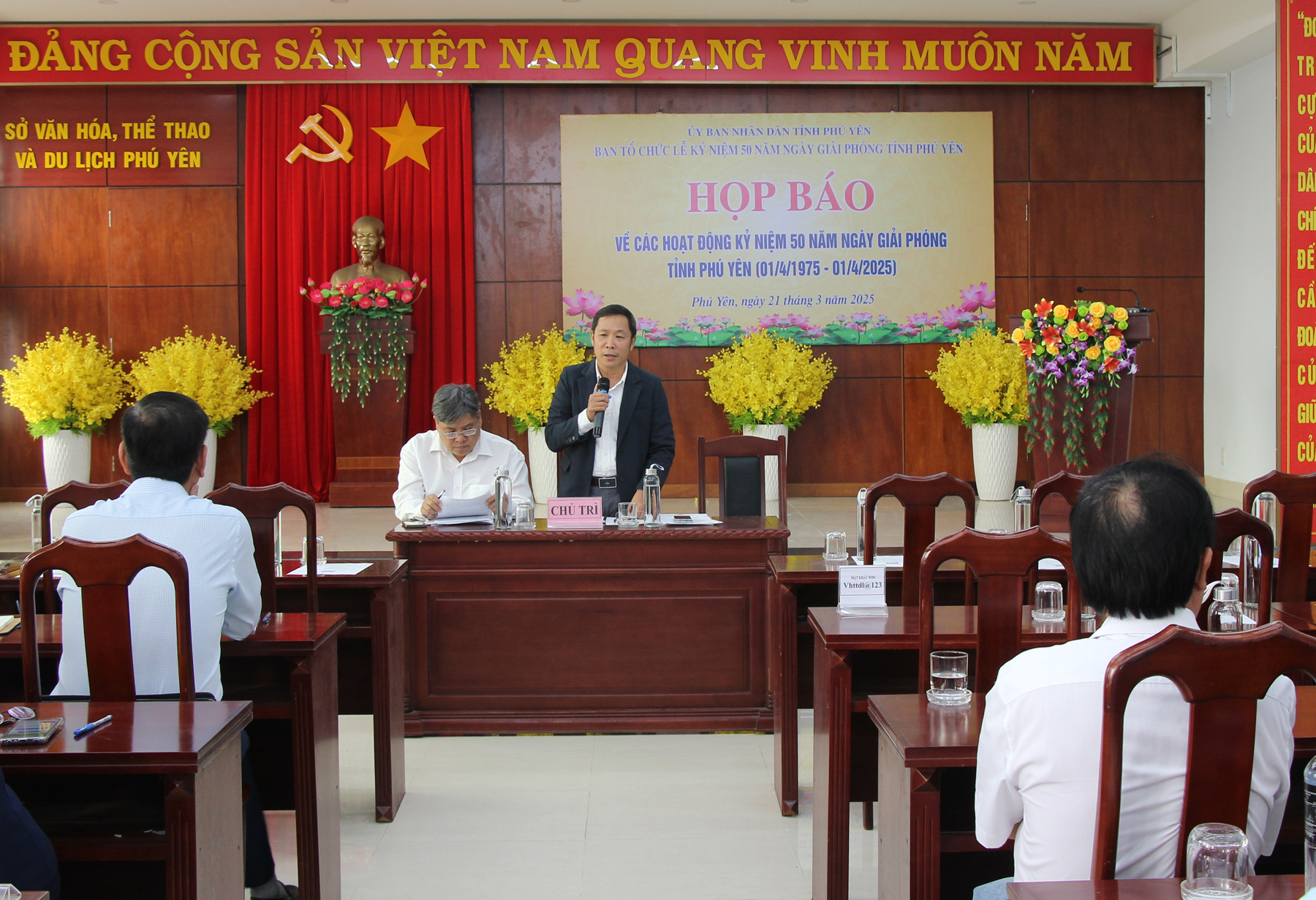 Tổ chức nhiều hoạt động kỷ niệm 50 năm giải phóng Phú Yên