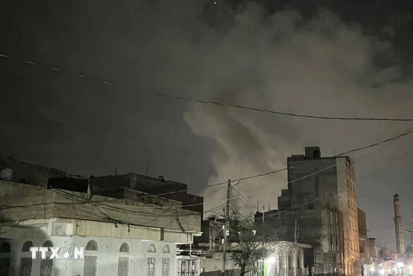 Tấn công qua lại tiếp diễn giữa quân đội Mỹ và lực lượng Houthi ở Yemen