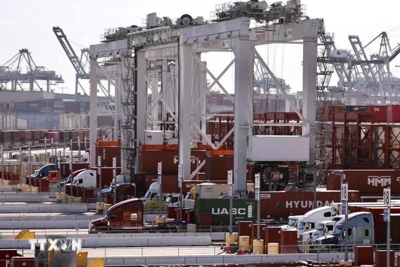 Nhiều nước trên thế giới đứng trước thách thức kinh tế cam go