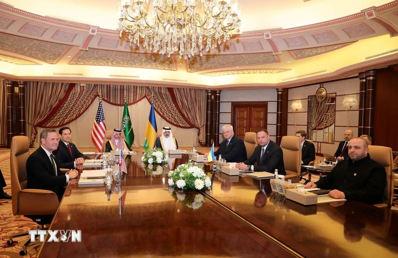 Mỹ và Ukraine tiếp tục đàm phán về đề xuất ngừng bắn tại Riyadh