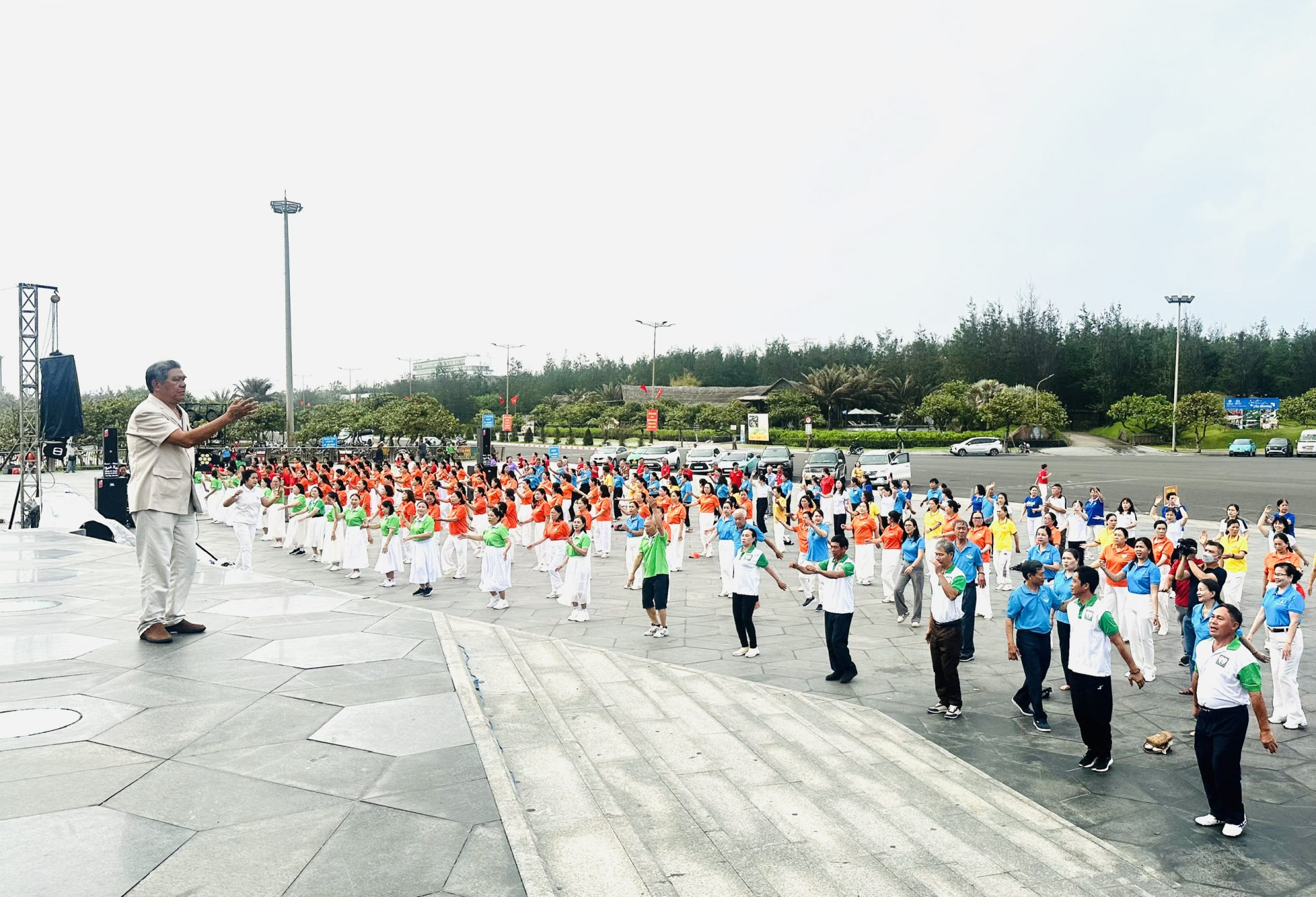 Kỷ niệm 20 năm thành lập Trung tâm Nghiên cứu, hướng dẫn, ứng dụng, luyện tập Dưỡng sinh tâm thể