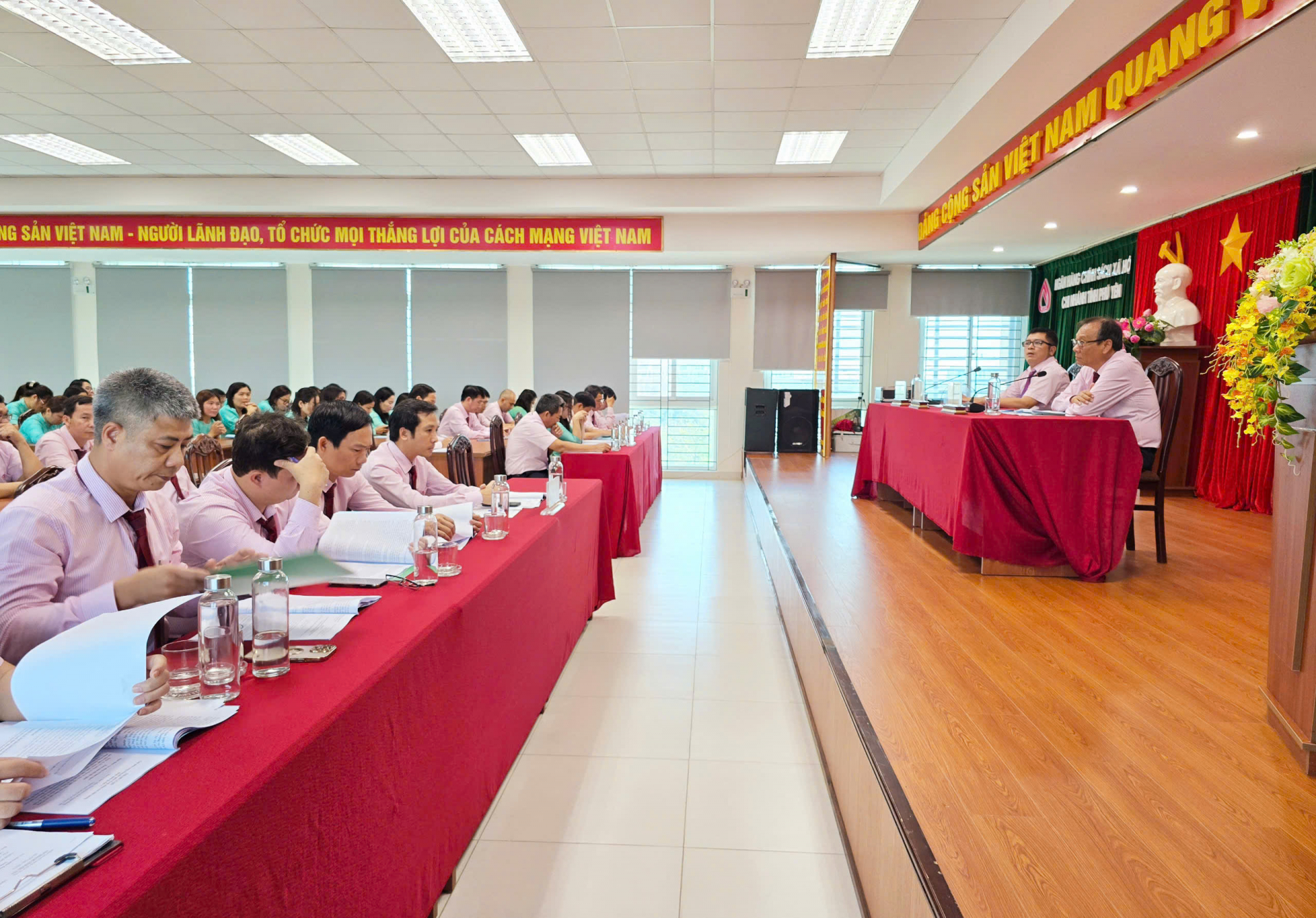 NHCSXH Phú Yên biểu dương lao động giỏi, lao động sáng tạo