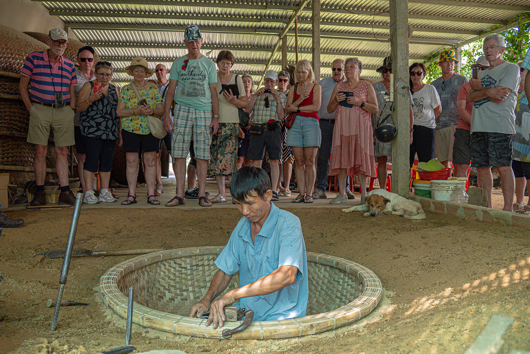 Hiện nay, cơ sở của anh Trung và chị Kiều là địa điểm thu hút nhiều du khách trong và ngoài nước tới tham quan