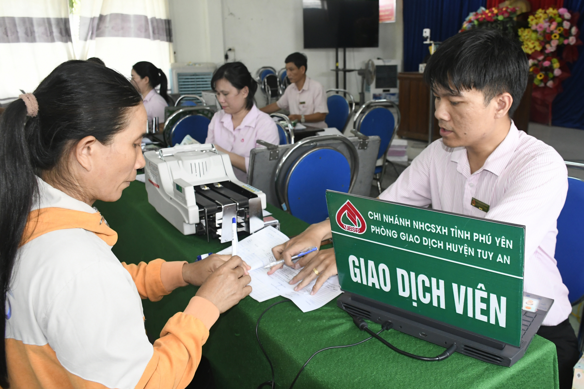 Ưu tiên tập trung nguồn lực để thực hiện tín dụng chính sách xã hội