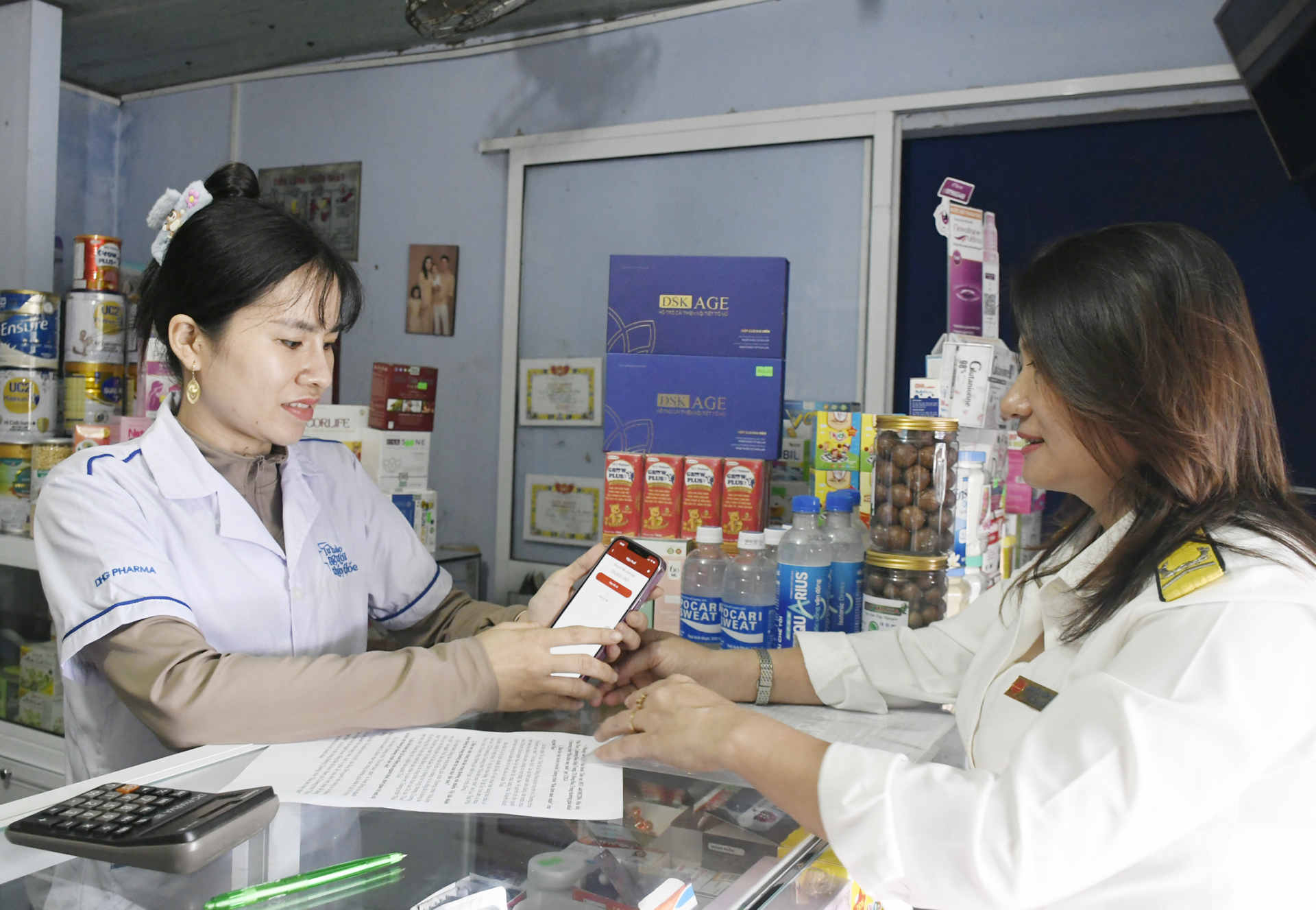 Duy trì bộ phận “Một cửa” để tiếp nhận, hướng dẫn giải quyết thủ tục thuế