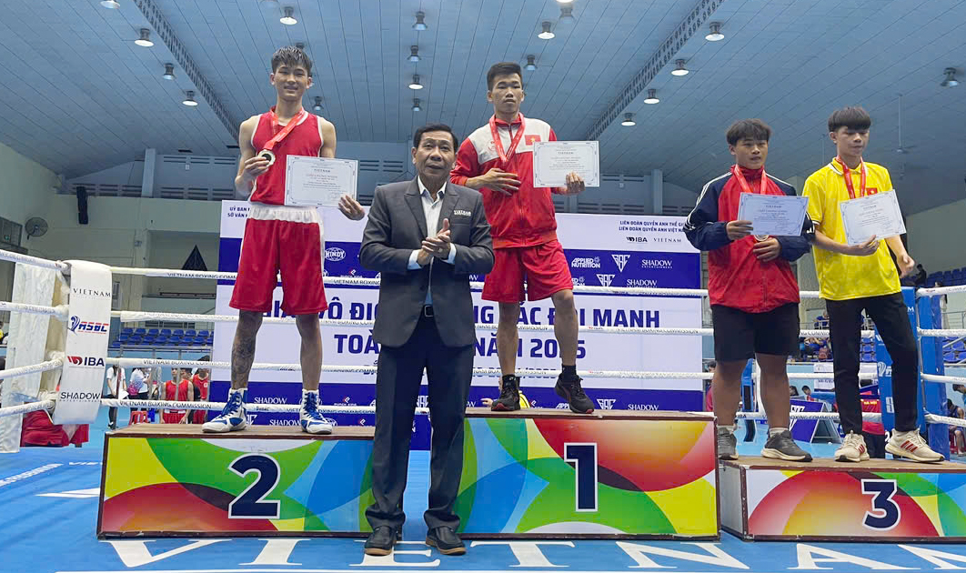 GIẢI VÔ ĐỊCH BOXING CÁC ĐỘI MẠNH TOÀN QUỐC NĂM 2025: Phú Yên đoạt 1 HCB, 1 HCĐ