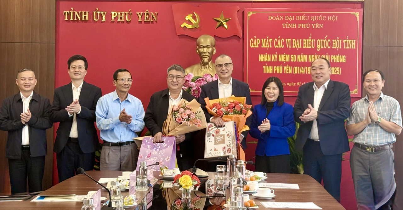 Gặp mặt Đoàn Đại biểu Quốc hội tỉnh khóa XV