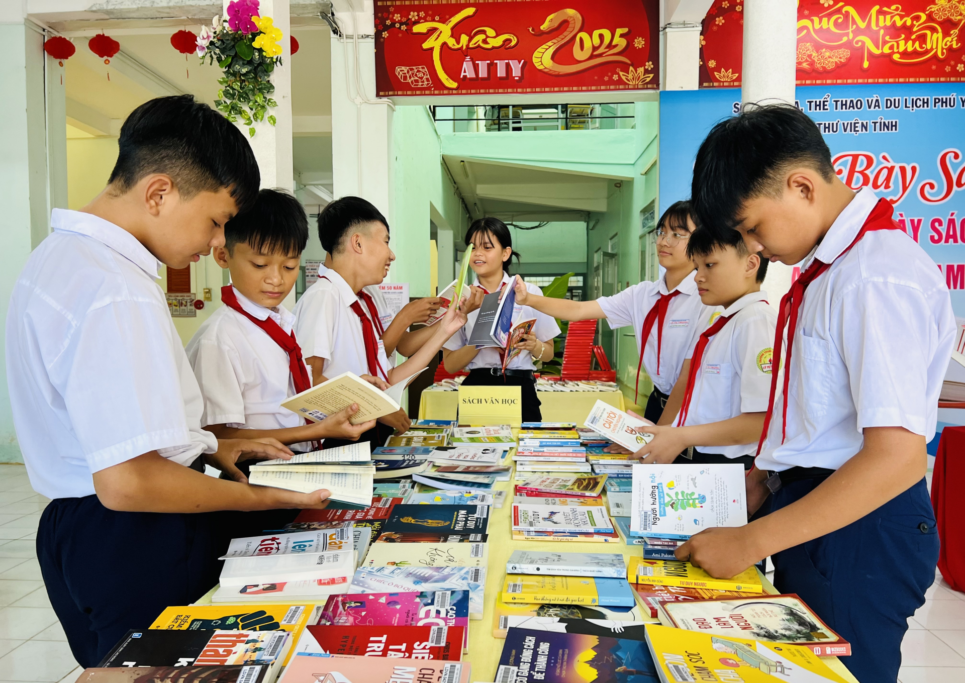 Tuần lễ Sách và Văn hóa đọc năm 2025