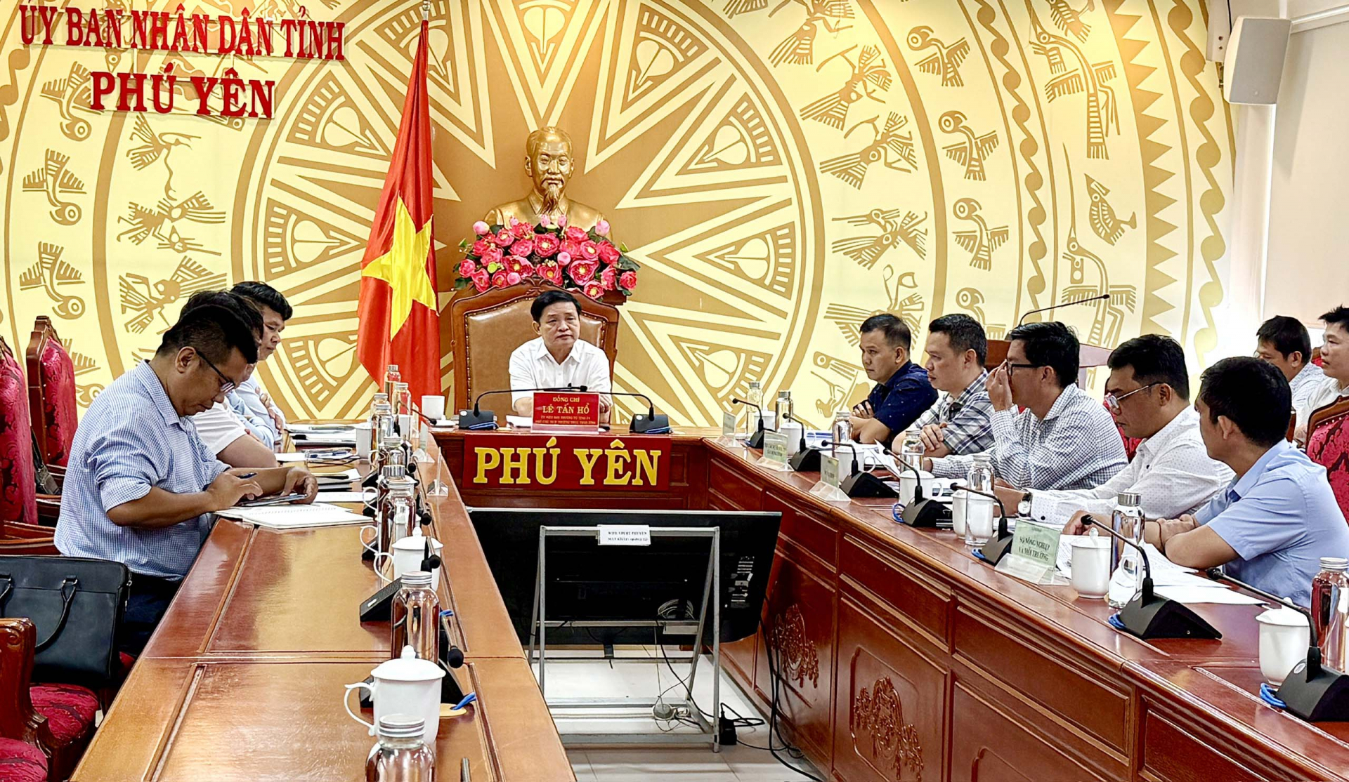 Bố trí nguồn vốn, đẩy nhanh tiến độ khởi công một số dự án