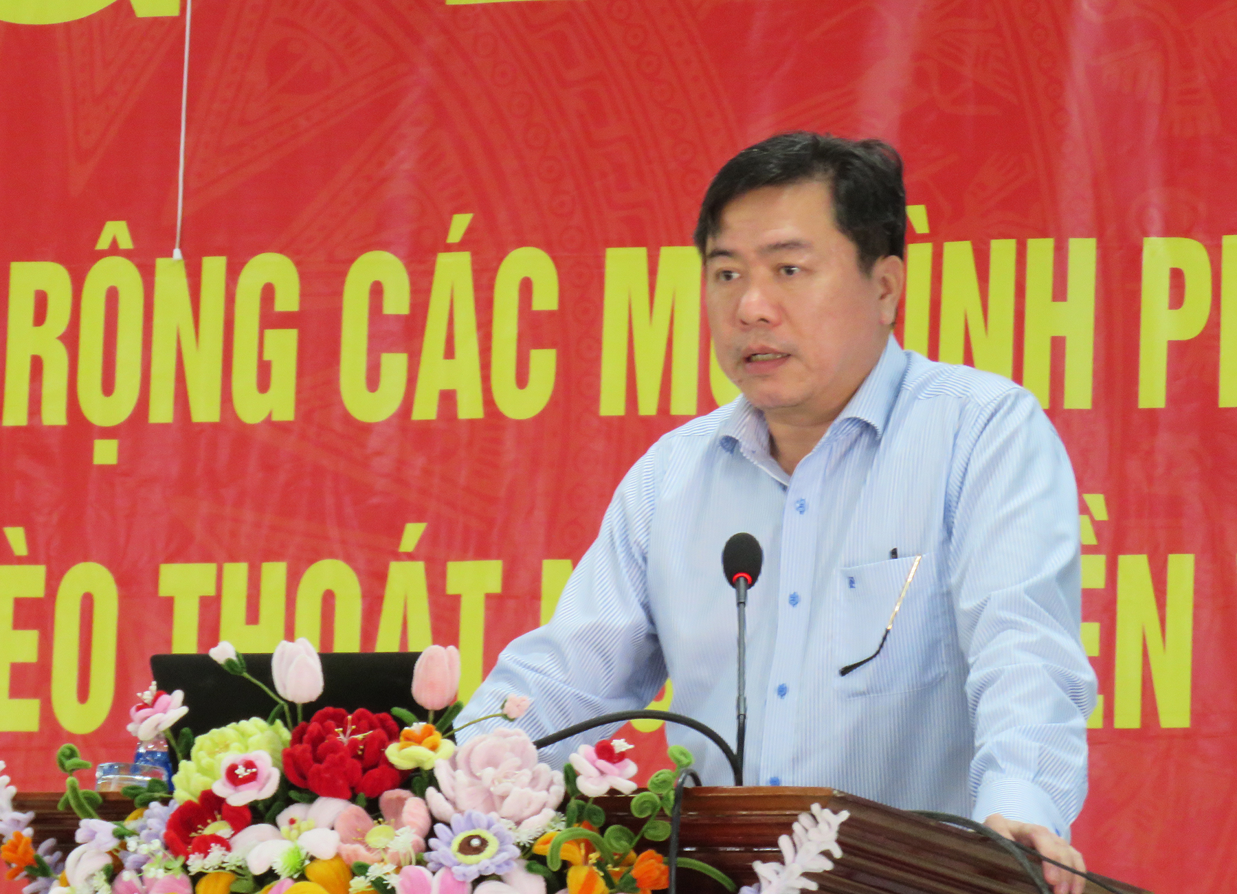 44 hộ nghèo, cận nghèo ở xã Sơn Hội nhận kinh phí hỗ trợ phát triển kinh tế