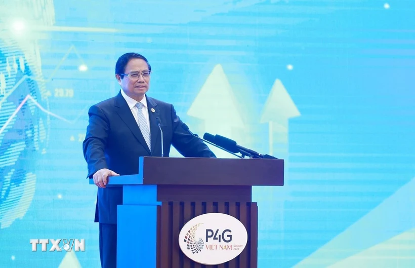 Thủ tướng Phạm Minh Chính kêu gọi doanh nghiệp, nhà đầu tư bắt tay ngay vào các dự án cụ thể