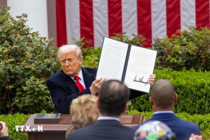 Các công ty Mỹ và Đông Nam Á gấp rút tranh thủ thời hạn hoãn áp thuế 90 ngày