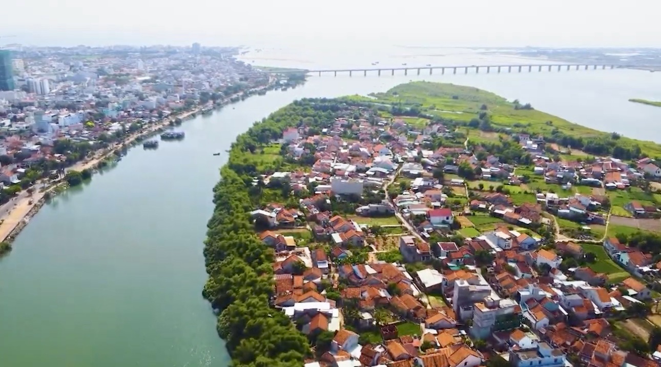 KÝ SỰ TỪ RỪNG XUỐNG BIỂN: Tái hiện sức mạnh của niềm tin và sự gắn kết