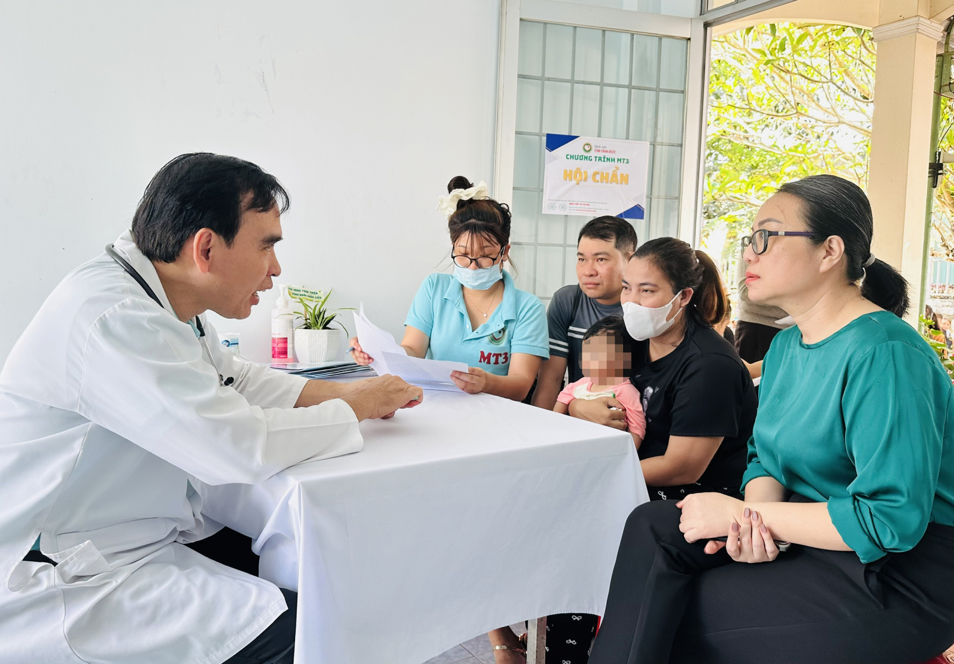 500 trẻ em được khám sàng lọc miễn phí bệnh tim bẩm sinh