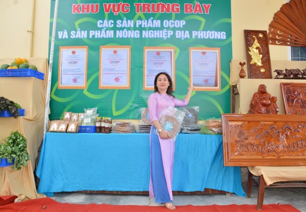 Từ bánh tráng truyền thống đến sản phẩm OCOP 3 sao của cô gái 9X