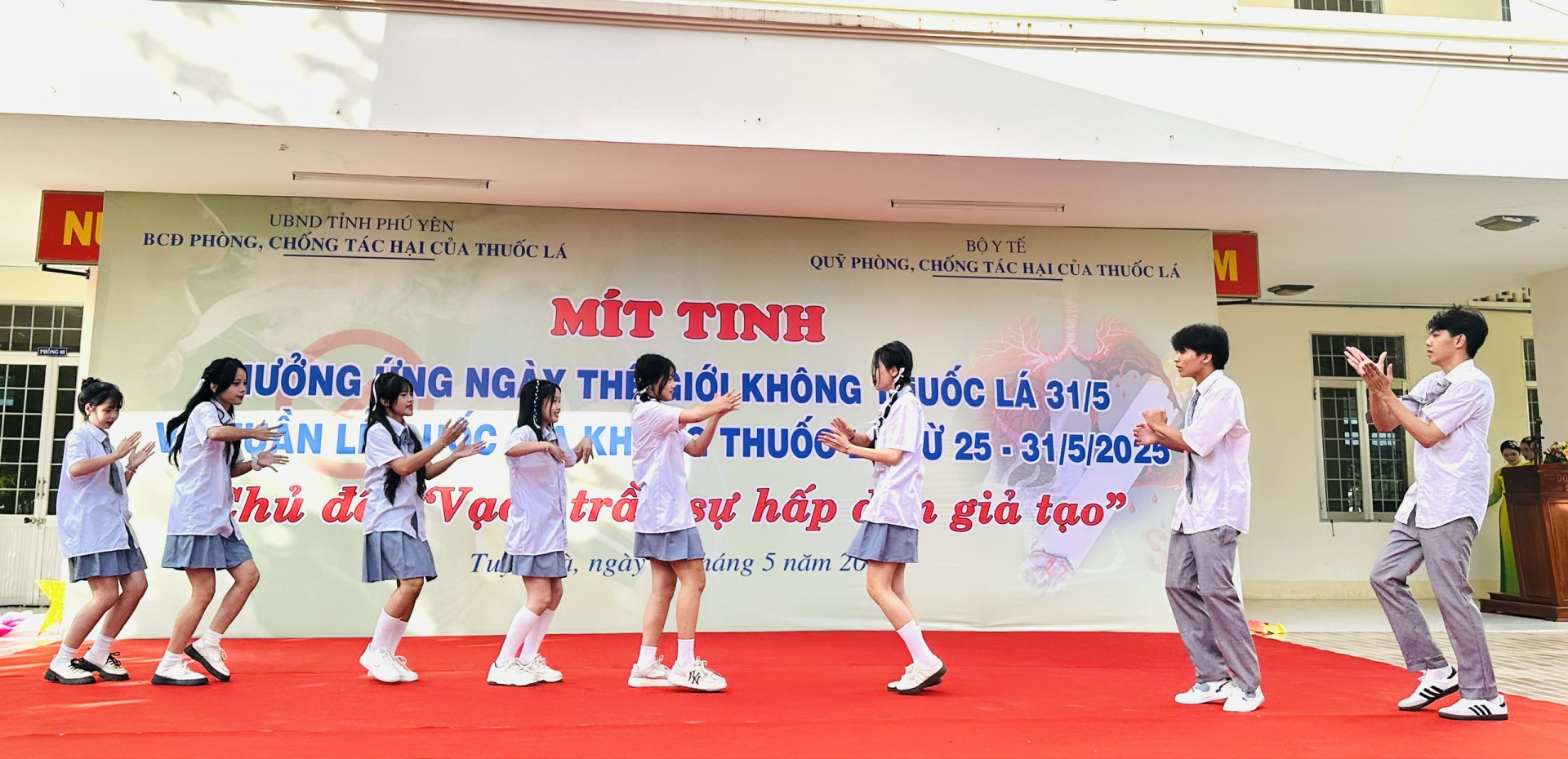 Gần 1.000 đoàn viên, học sinh tham gia mít tinh hưởng ứng Ngày Thế giới không thuốc lá