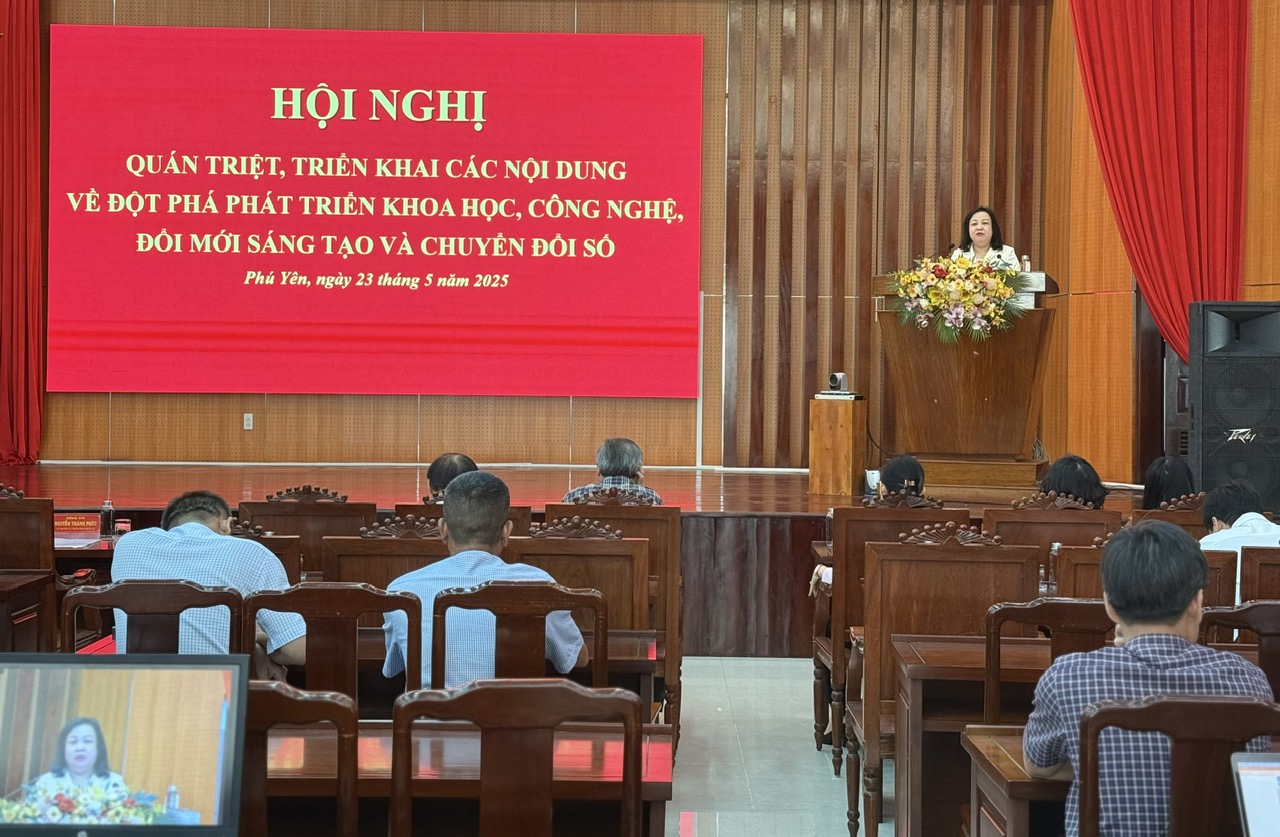 Hơn 10.500 đại biểu quán triệt các nội dung về phát triển khoa học, công nghệ, đổi mới sáng tạo và chuyển đổi số