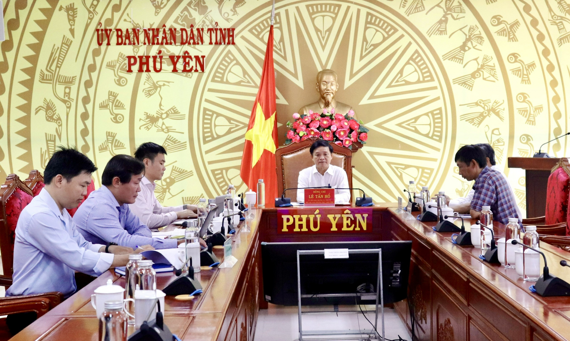 Không thay đổi quyết tâm hoàn thành mục tiêu thực hiện các dự án trọng điểm ngành GTVT