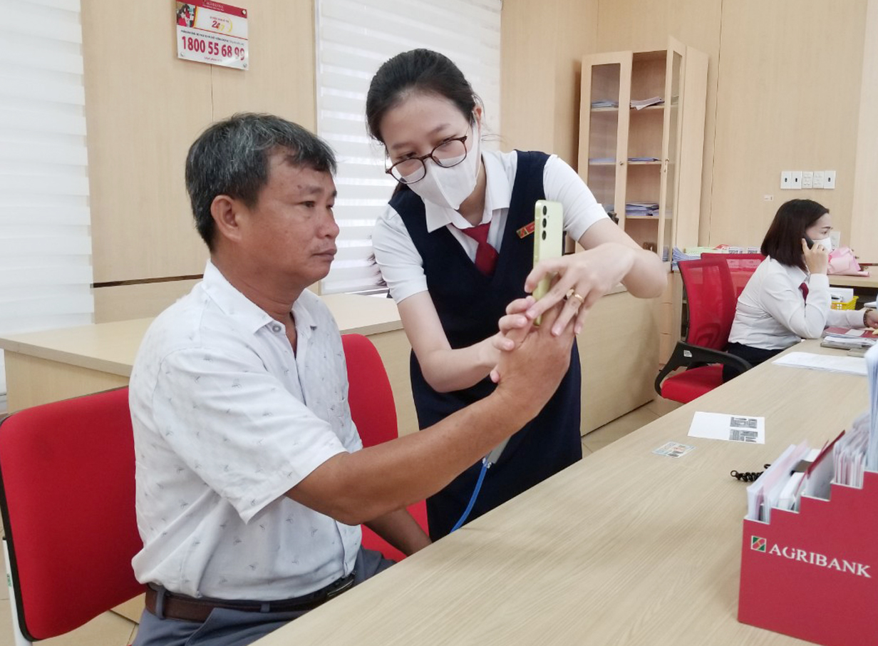 Từ ngày 1/7, dừng giao dịch với tài khoản doanh nghiệp chưa xác thực sinh trắc học