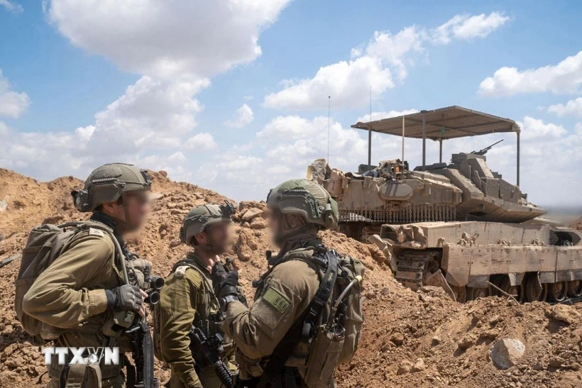 Căng thẳng tại Trung Đông: Israel tấn công cơ sở vũ khí của Hezbollah tại Libăng