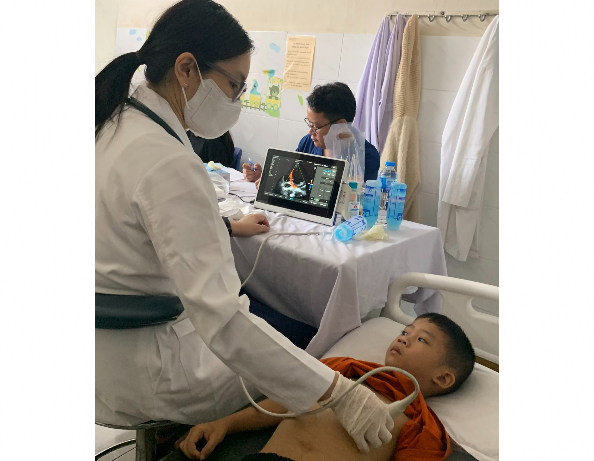 Triển khai dự án cải thiện dinh dưỡng cho trẻ em thuộc hộ nghèo