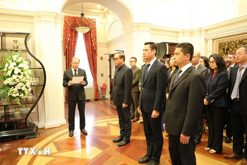 Lễ viếng và mở sổ tang nguyên Chủ tịch nước Trần Đức Lương tại Mỹ, Canada