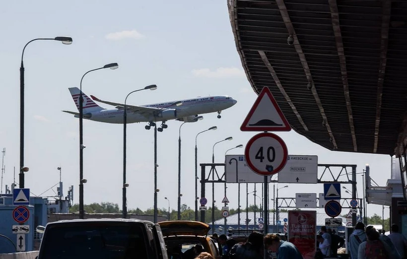 Nga áp đặt hạn chế tạm thời tại 2 sân bay ở thủ đô Moscow