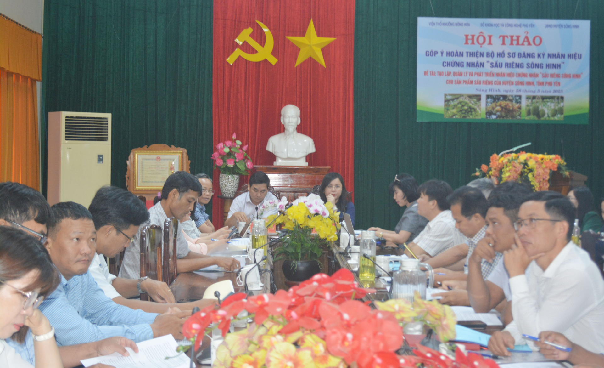 Hội thảo góp ý xây dựng nhãn hiệu chứng nhận sầu riêng Sông Hinh