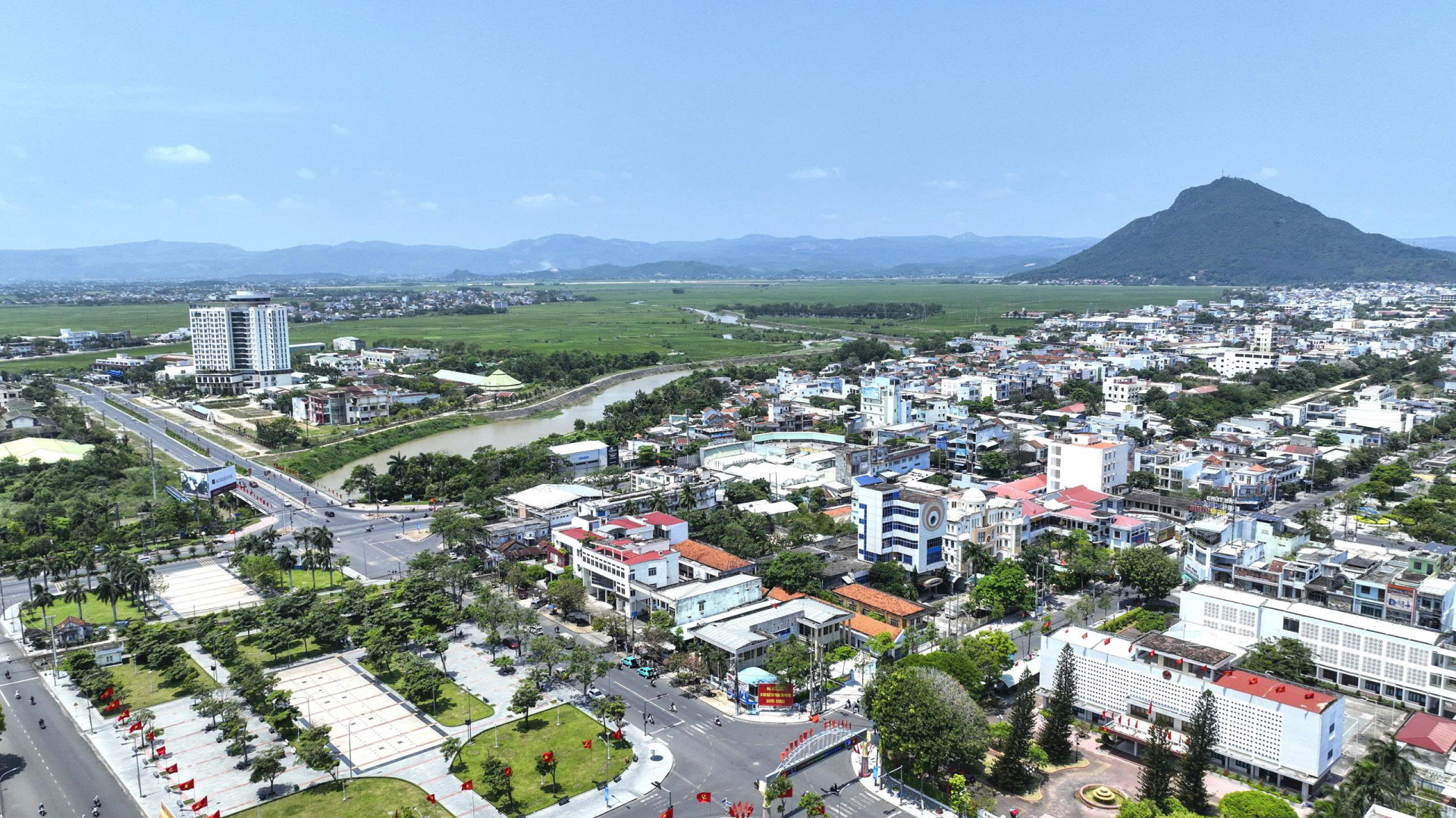 Đảm bảo công tác sắp xếp các đơn vị được đồng bộ, hiệu quả