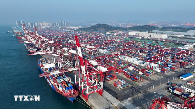 Trung Quốc áp thuế chống bán phá giá tới 74,9% với nhựa nhập khẩu từ Mỹ, EU